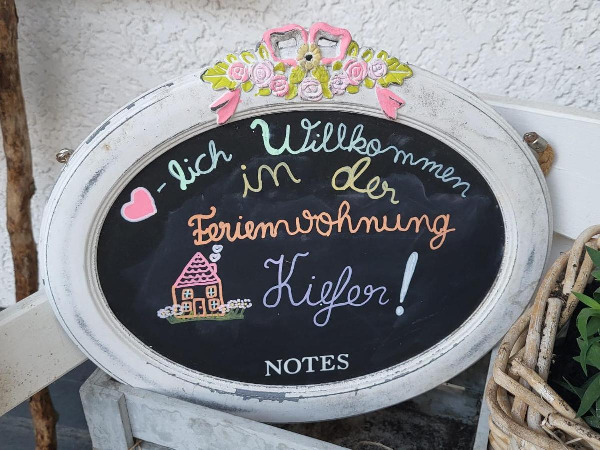 Ferienwohnung-Kiefer Hillscheid Buitenkant foto